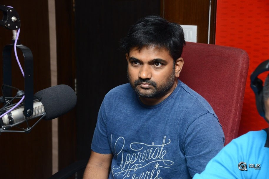 Mahanubhavudu-Movie-Team-At-Radio-City